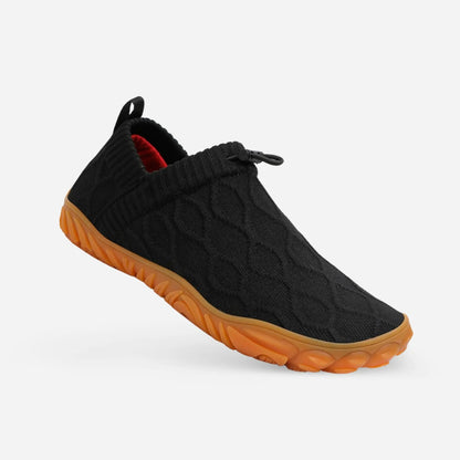 Flexible minimalist hiking shoes